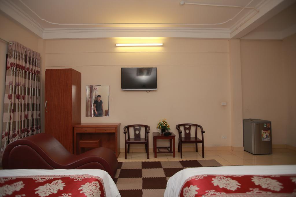 Nhat Minh Guesthouse Ханой Екстериор снимка